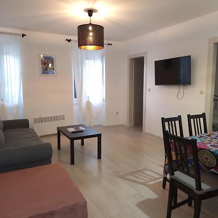 Apartments Knezgrad ลอฟราน ภายนอก รูปภาพ