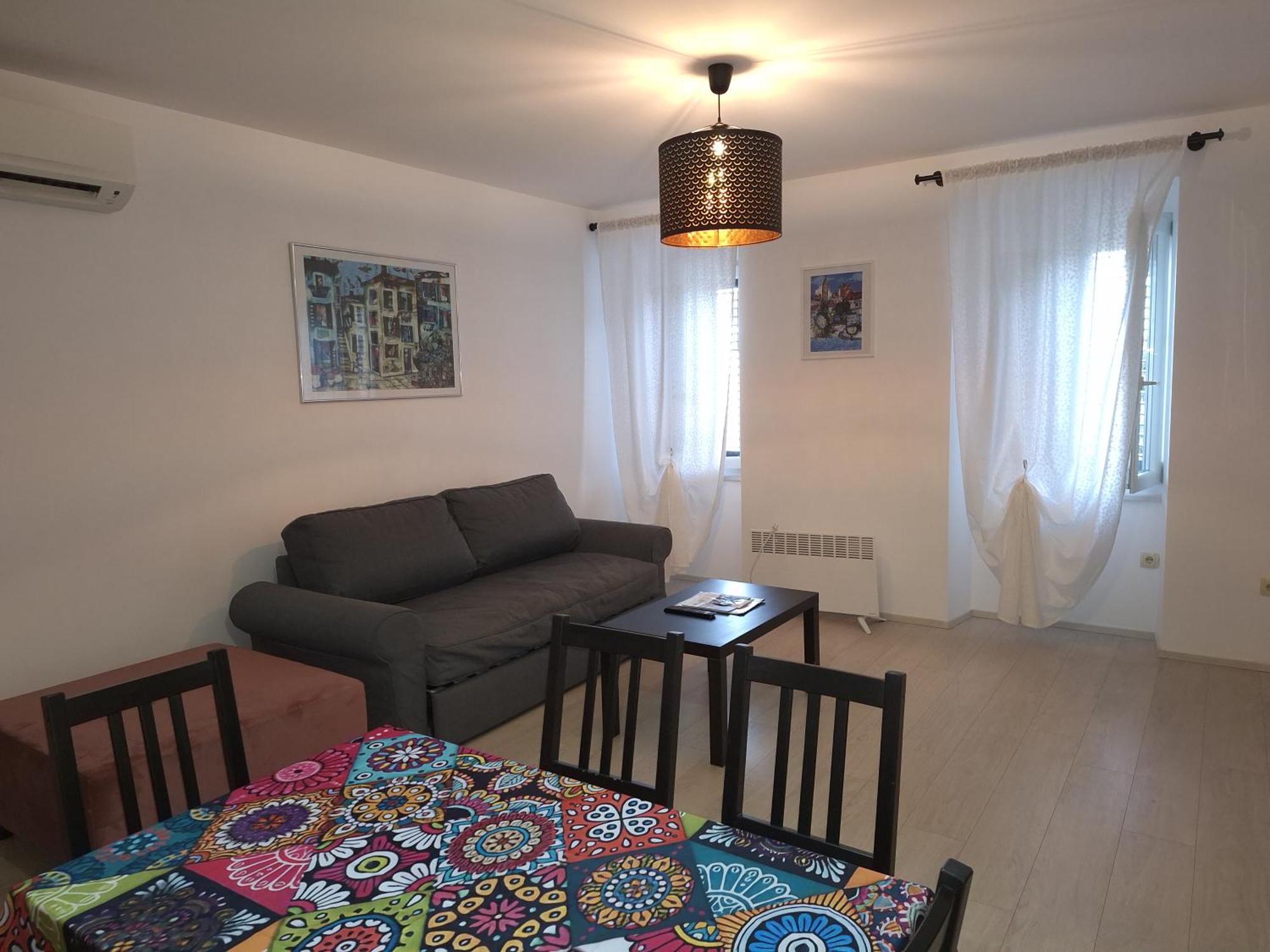 Apartments Knezgrad ลอฟราน ภายนอก รูปภาพ