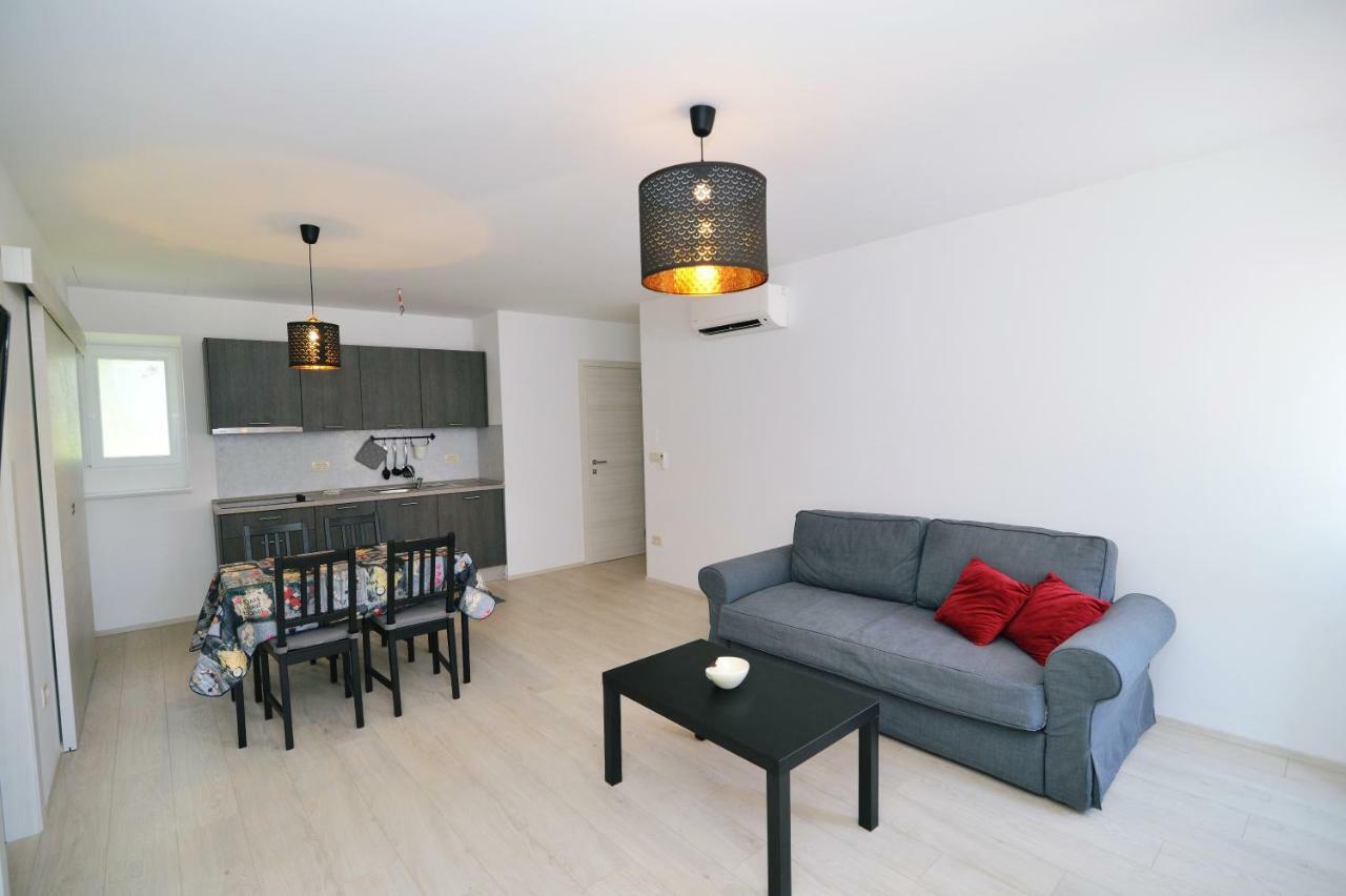 Apartments Knezgrad ลอฟราน ภายนอก รูปภาพ