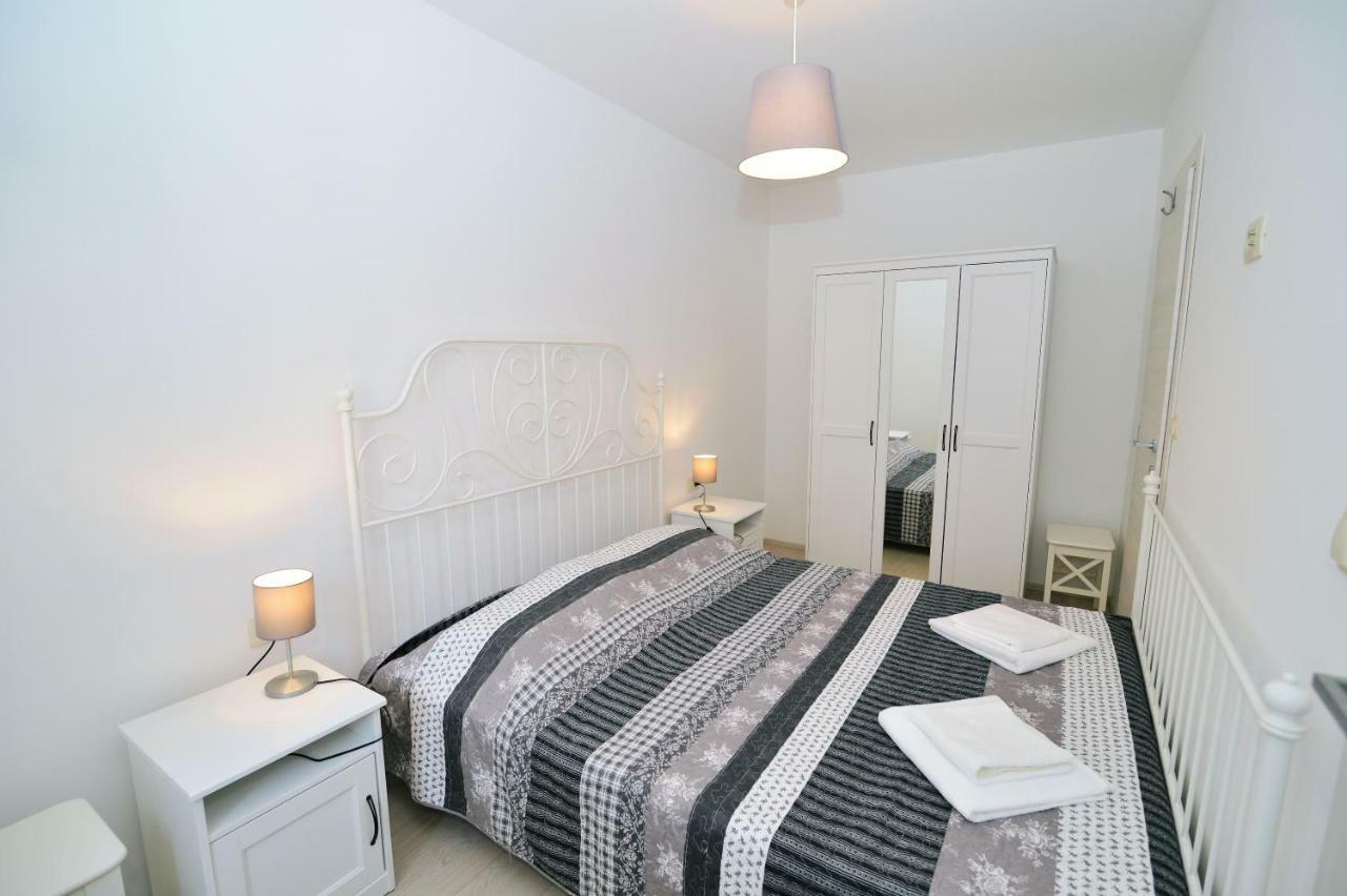Apartments Knezgrad ลอฟราน ภายนอก รูปภาพ